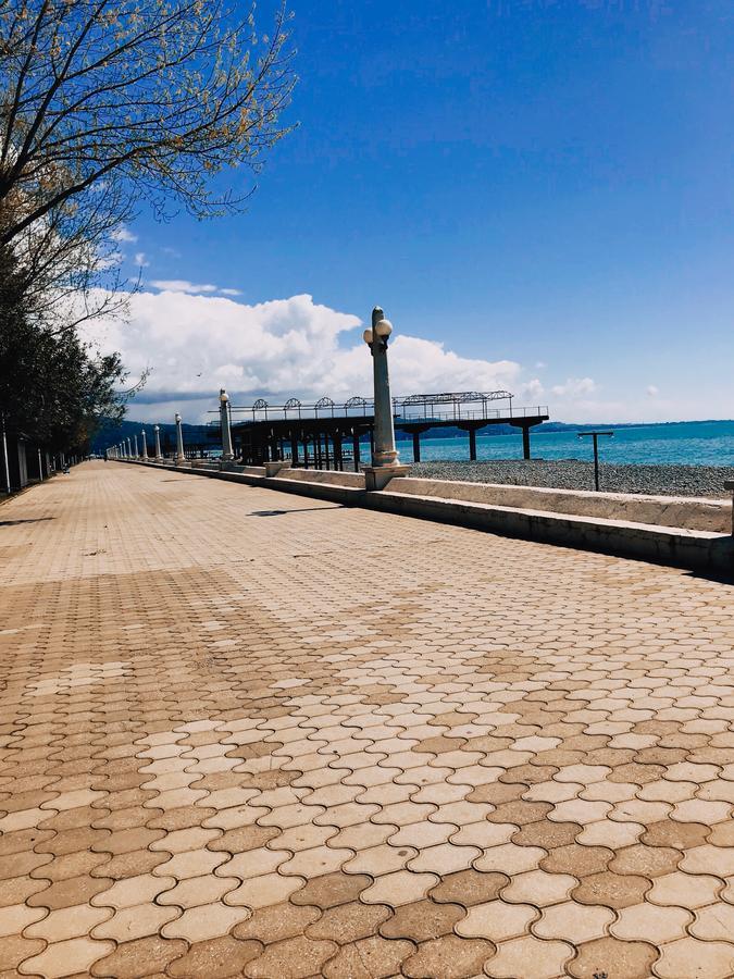 Hotel By The Sea Rozetta Sohum Dış mekan fotoğraf